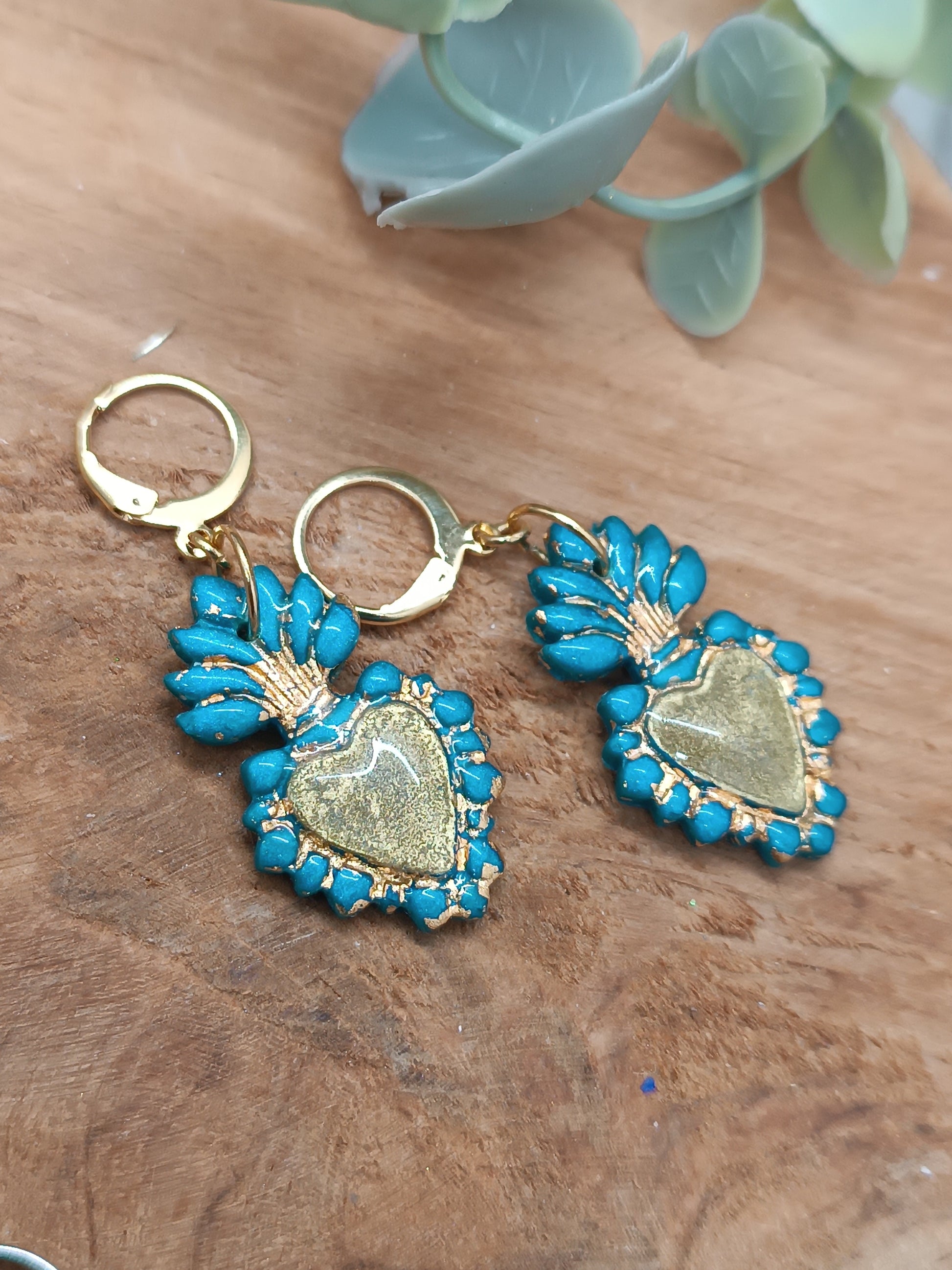 Boucles d'oreilles Coeur Sacré