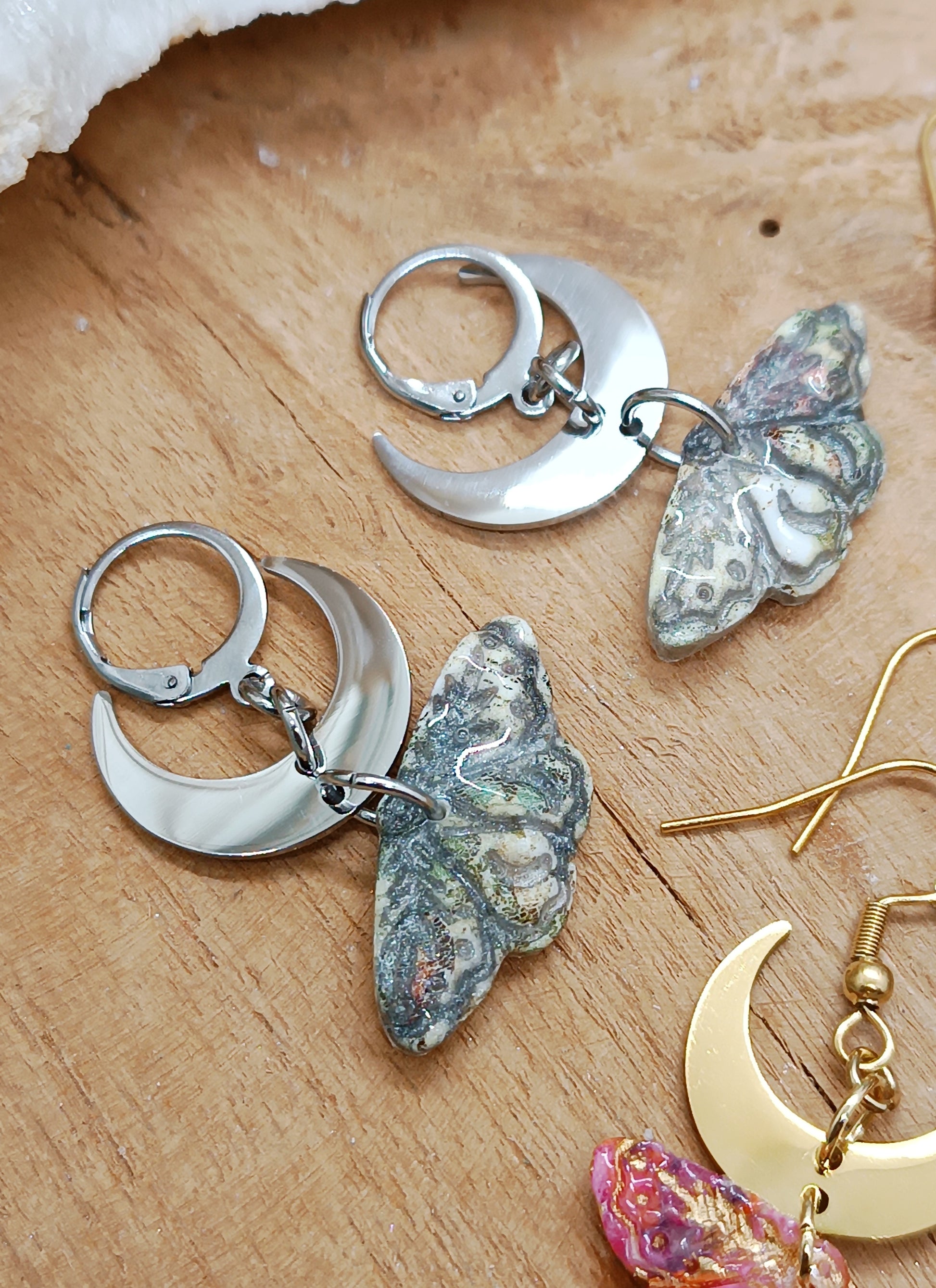 Boucles d'oreilles Máni Moth